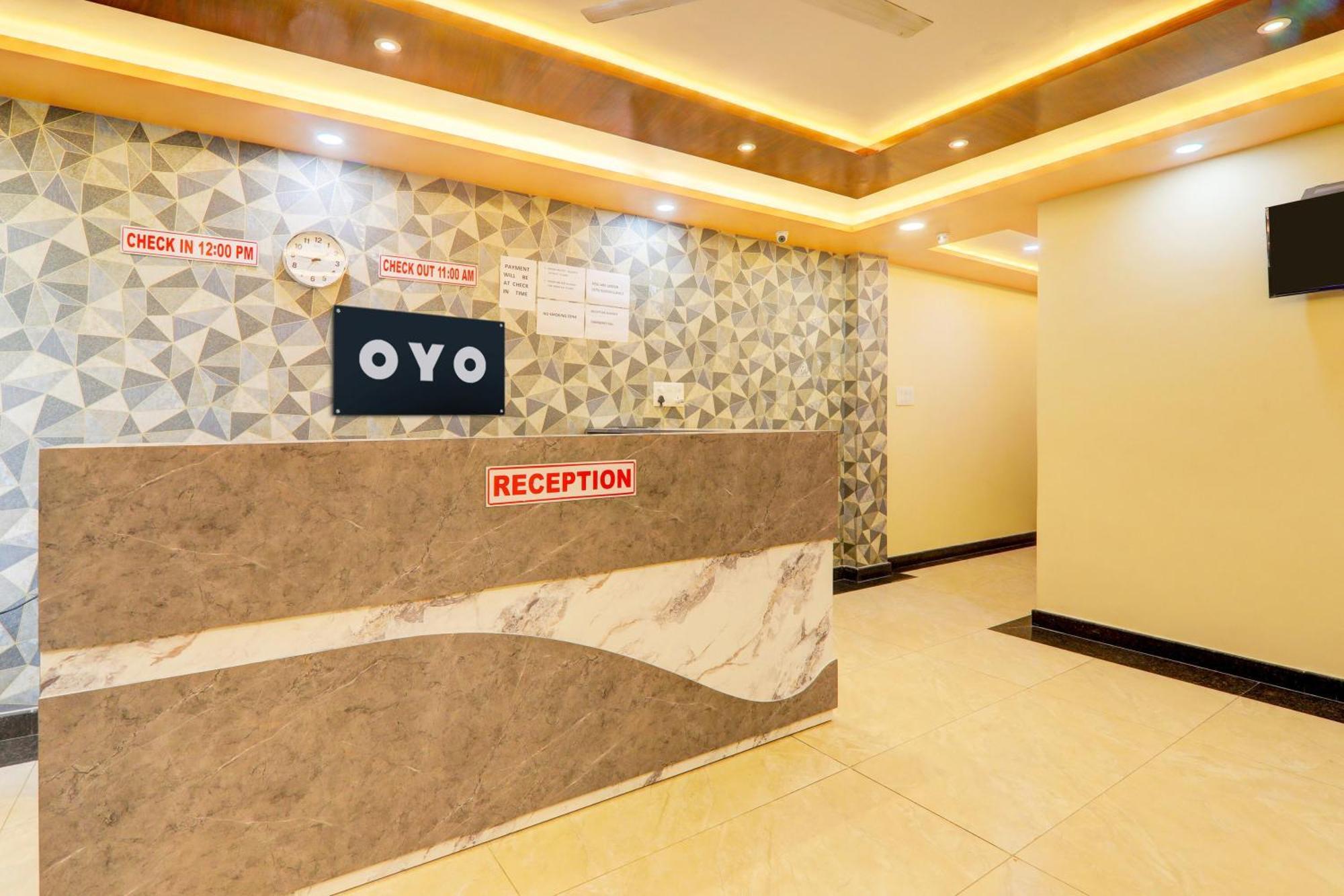 Super Hotel O Raas Plaza Kanpur Exterior photo