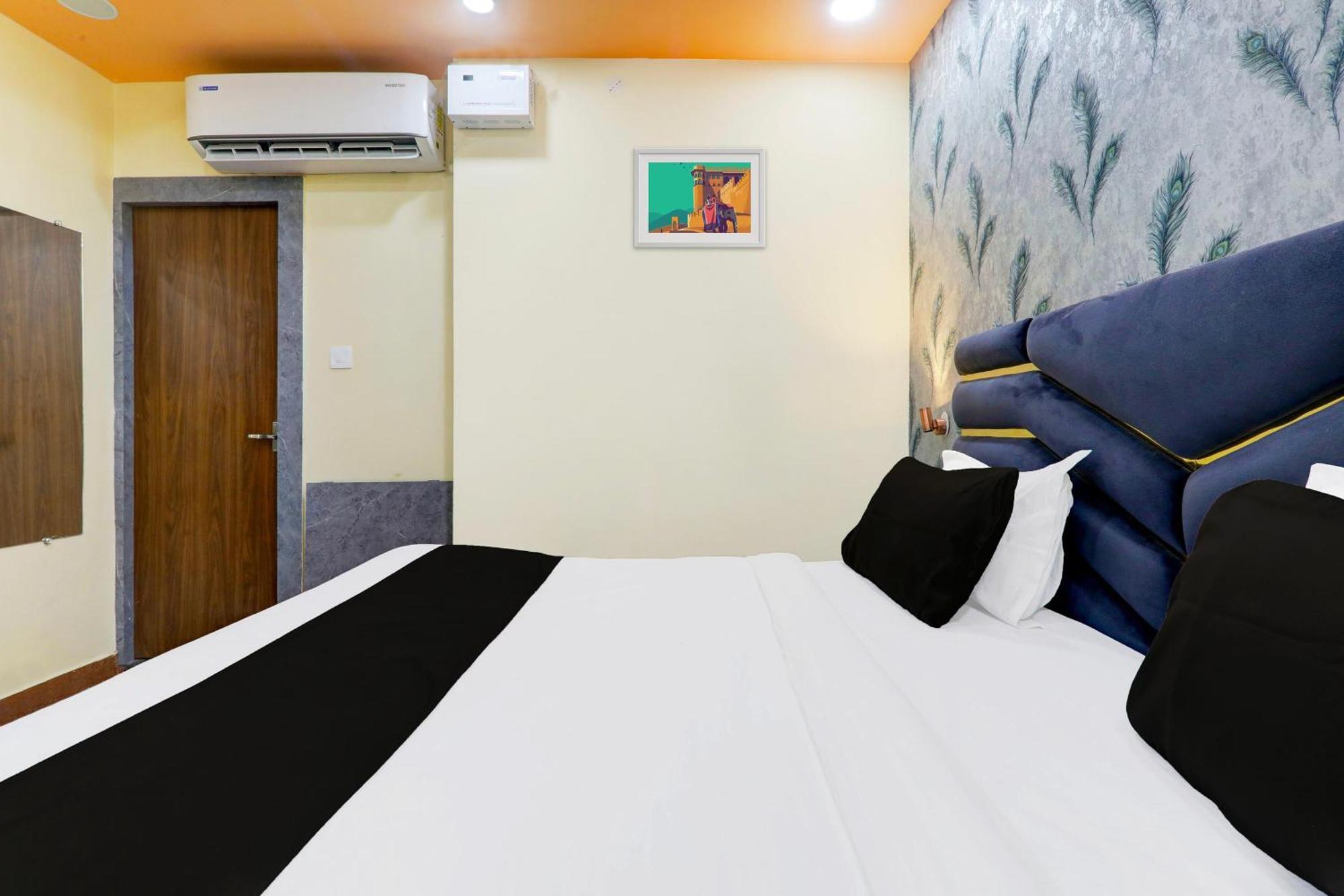 Super Hotel O Raas Plaza Kanpur Exterior photo